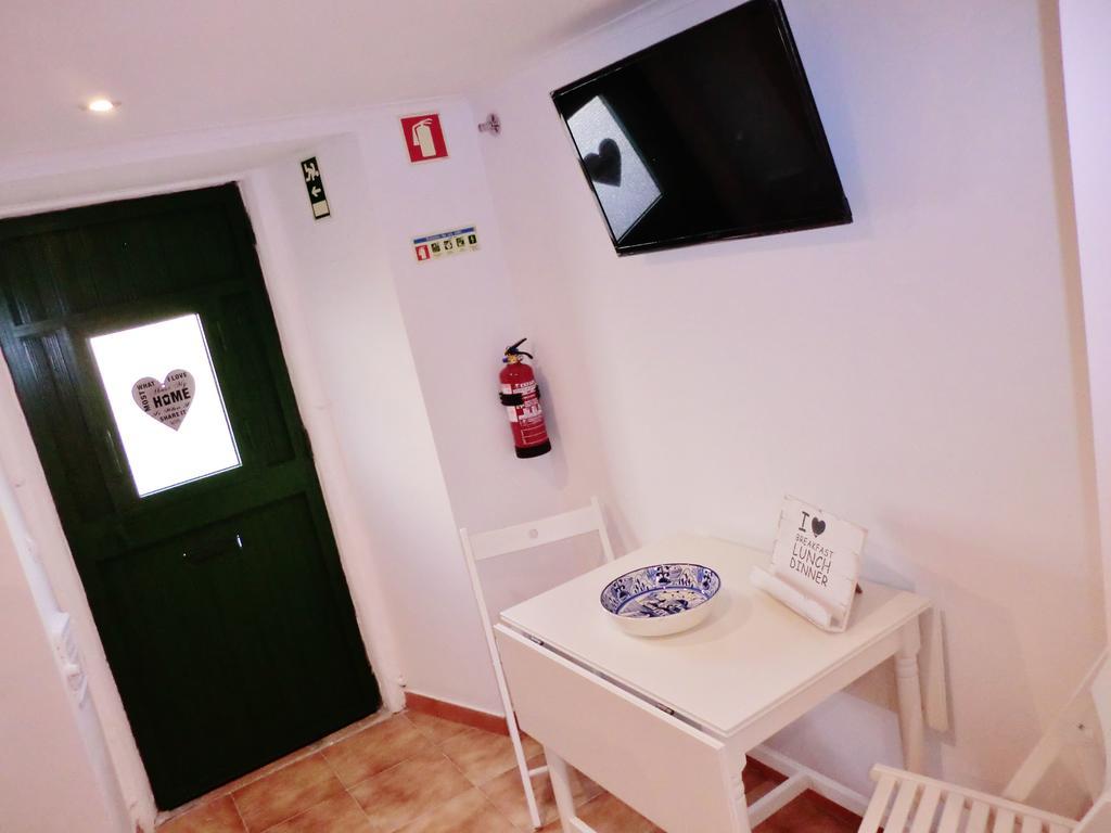 Apartamento Embaixador Mateus Lisboa Szoba fotó